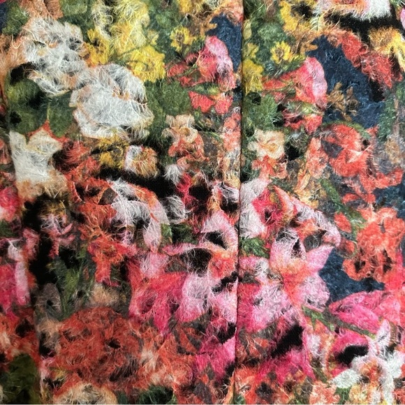 Handmade Artsy Vest Size L/XL Floral Textured Fiber Art To Wear Topper - Picture 6 of 7